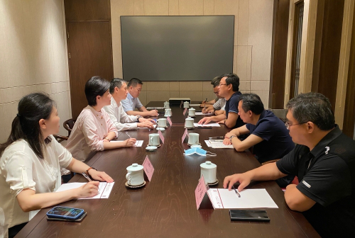 濟南市中區負責人會見玲瓏董事長