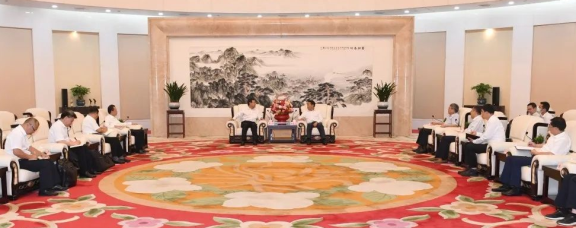 省市縣三級領(lǐng)導(dǎo)見證，玲瓏第7基地簽約！