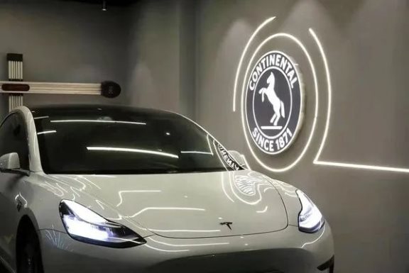 德國馬牌輪胎正式推出EV Bay電動車工位