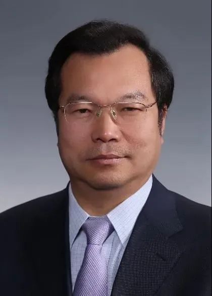 梁愛民獲國際合成膠生產(chǎn)者協(xié)會年度綜合獎 梁愛民獲國際合成膠生產(chǎn)者協(xié)會年度綜合獎
