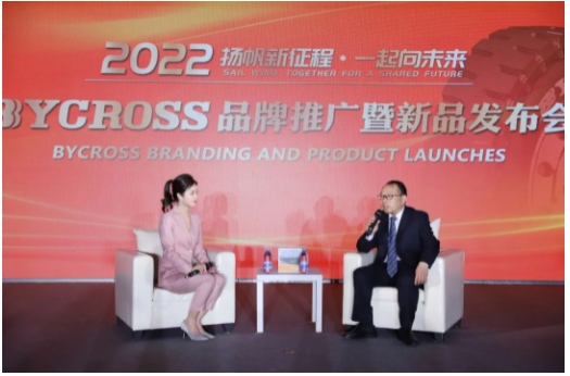 八億橡膠公司作為棗礦橡膠公司的重要一員,近幾年產業規模、生產能力得到有效提升,銷售網絡全面鋪開,著力向高性價比、高附加值方向的轉型。 八億橡膠公司作為棗礦橡膠公司的重要一員,近幾年產業規模、生產能力得到有效提升,銷售網絡全面鋪開,著力向高性價比、高附加值方向的轉型。