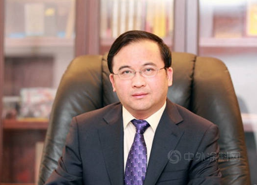 株洲飛鹿股份董事長(zhǎng)章衛(wèi)國(guó)榮獲“第一屆新湖南貢獻(xiàn)獎(jiǎng)先進(jìn)個(gè)人”稱(chēng)號(hào)
