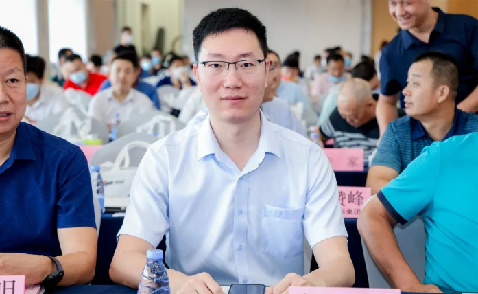 ▲集泰股份幕墻膠銷售部總經理段亞冰 ▲集泰股份幕墻膠銷售部總經理段亞冰