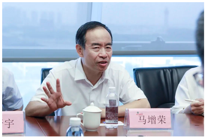 中國(guó)物流與采購(gòu)聯(lián)合會(huì)長(zhǎng)期秉承著“綠色、智能、安全、高效”的核心理念
