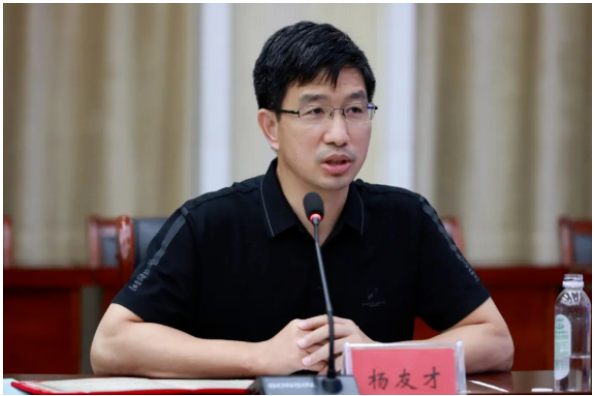 青科大專家，問診把脈邢臺橡塑產業