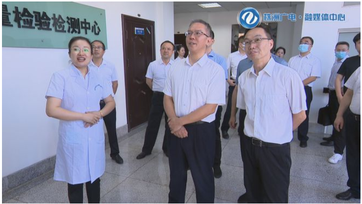 曹慧泉在中國化工株洲橡膠研究設計院調研 曹慧泉在中國化工株洲橡膠研究設計院調研