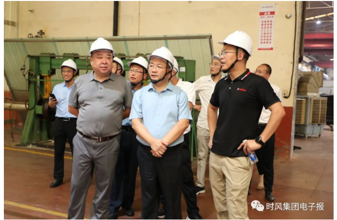 先后主要拜訪和考察了青島平度旺裕橡膠、啟航輪胎、星航橡膠科技、榮成浦林成山輪胎、威海佳航科技輪胎公司、三角輪胎和騰森輪胎公司,加快錦綸化纖產(chǎn)品的市場開發(fā)和產(chǎn)業(yè)發(fā)展。 先后主要拜訪和考察了青島平度旺裕橡膠、啟航輪胎、星航橡膠科技、榮成浦林成山輪胎、威海佳航科技輪胎公司、三角輪胎和騰森輪胎公司,加快錦綸化纖產(chǎn)品的市場開發(fā)和產(chǎn)業(yè)發(fā)展。