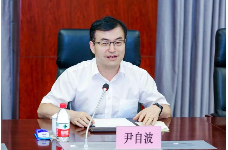 根據戰略合作協議,雙方將本著“建筑施工企業力量與新材料研發平臺優化配置和資源共享”的原則,結成長期、全面的戰略伙伴關系,實現強強聯合,共同發展。 根據戰略合作協議,雙方將本著“建筑施工企業力量與新材料研發平臺優化配置和資源共享”的原則,結成長期、全面的戰略伙伴關系,實現強強聯合,共同發展。