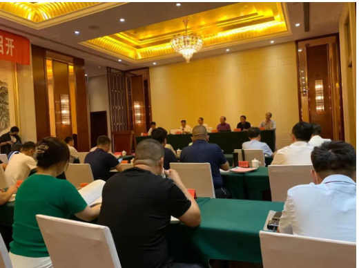 中國塑料加工工業協會理事長王占杰在講話中指出，2021年，我國塑業克服重重困難，積極應對，搶抓機遇，行業經濟運行穩中有升。山西省塑料制品產量2021年累計為24.06萬噸，同比增長7.5%。