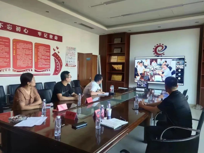 丁二烯法生產(chǎn)氯丁橡膠裝置,獲石化聯(lián)合會重大技術(shù)裝備首臺(套)認定 丁二烯法生產(chǎn)氯丁橡膠裝置,獲石化聯(lián)合會重大技術(shù)裝備首臺(套)認定
