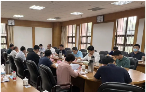 圍繞橡膠輪胎產(chǎn)業(yè),東營政府召開重要會議! 圍繞橡膠輪胎產(chǎn)業(yè),東營政府召開重要會議!