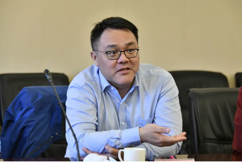 佐敦張家港公司與沙鋼是張家港的兄弟企業，都在向著更高質量、更綠色環保方向發展，希望雙方加強互動、反饋以及高層對話，在更多戰略層面上進行合作，成為親密伙伴。