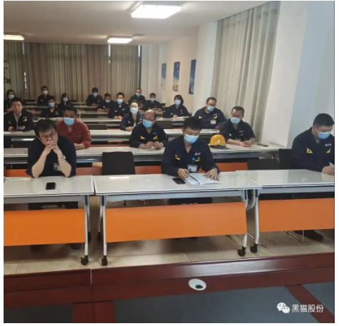 唐山黑貓開展危廢管理標(biāo)準化培訓(xùn) 唐山黑貓開展危廢管理標(biāo)準化培訓(xùn)