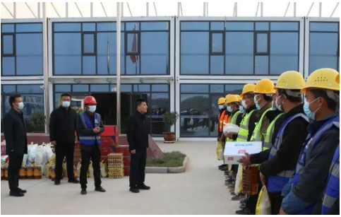 區長帶隊,慰問在建輪胎項目部 區長帶隊,慰問在建輪胎項目部