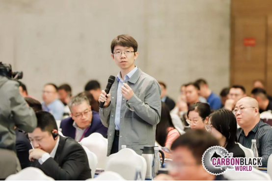 本次大會(huì)為參與者提供了一個(gè)交流平臺(tái),以連接全球炭黑價(jià)值鏈的領(lǐng)導(dǎo)者,分享創(chuàng)新見(jiàn)解,共同探索未來(lái)的機(jī)遇和挑戰(zhàn),促進(jìn)炭黑產(chǎn)業(yè)的可持續(xù)發(fā)展。 本次大會(huì)為參與者提供了一個(gè)交流平臺(tái),以連接全球炭黑價(jià)值鏈的領(lǐng)導(dǎo)者,分享創(chuàng)新見(jiàn)解,共同探索未來(lái)的機(jī)遇和挑戰(zhàn),促進(jìn)炭黑產(chǎn)業(yè)的可持續(xù)發(fā)展。