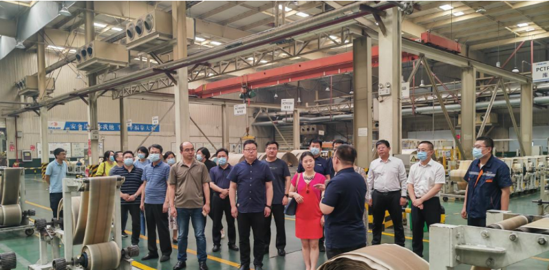 ，海關(guān)總署企業(yè)管理和稽查司三級(jí)調(diào)研員江慧欣率領(lǐng)調(diào)研團(tuán)隊(duì)前往廣饒縣賽輪(東營(yíng))輪胎有限公司進(jìn)行調(diào)研。此次調(diào)研旨在全面了解該企業(yè)在外貿(mào)進(jìn)出口、信用培育等方面存在的問(wèn)題，并了解其對(duì)海關(guān)促進(jìn)外貿(mào)保穩(wěn)提質(zhì)的需求。