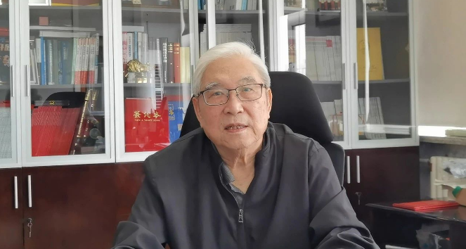 在論壇上，兩位中國工程院院士分別發來視頻致辭，給輪胎界的工程技術人員寄予了深情的祝福。