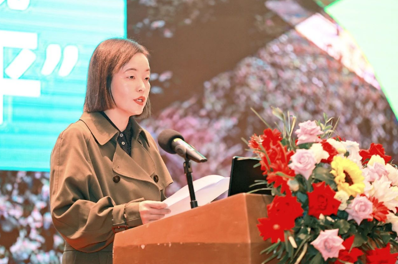 安順市投資促進局局長王俐發表了熱情洋溢的致辭。