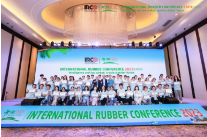 IRC2023同時設有展覽，共有28家參展企業，展示了涉及輪胎、天然橡膠、合成橡膠、骨架材料、硫化劑等領域的新技術和產品。此次展覽還為企業和高校的博士、碩士研究生提供了就職交流的機會。