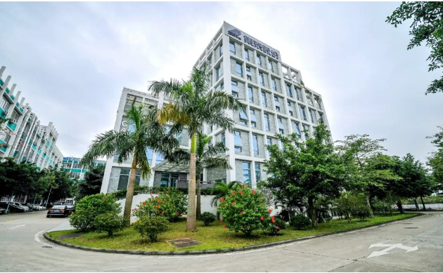 近日，國家知識產權優勢企業和示范企業評定結果發布，集泰股份成功獲評“2023年度國家知識產權優勢企業”。這一榮譽的獲得，標志著集泰股份在國家級“綠色工廠”和CNAS國家認可實驗室之后再次取得國家級認可，彰顯了其在綠色生產、實驗檢測、知識產權管理等三個方面達到了國家水準，處于行業領先地位。